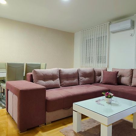 Apartman Lara Пирот Экстерьер фото